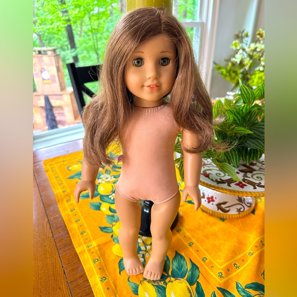 American Girl Rebecca Brown Hair/Hazel Eyes w/Pierced Ears VGUC